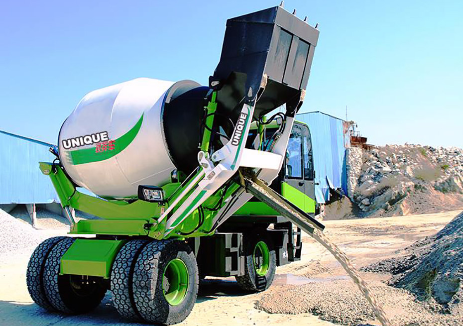 Self Loading Concrete Mixer