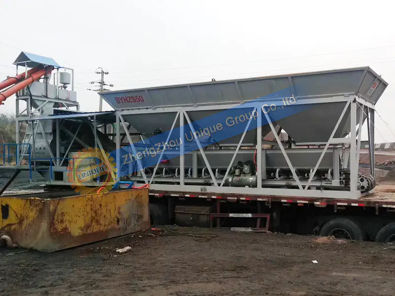 Foundation-free concrete mixing plant
