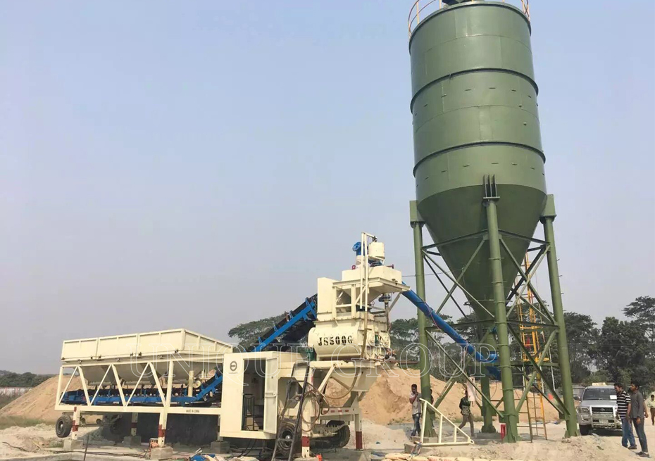 YHZS75 Mobile Concrete Batching Plant in South Africa